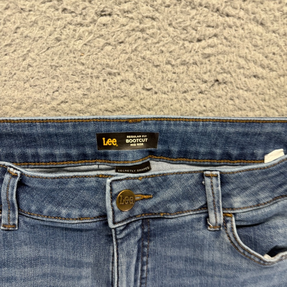 Lee Secretly Shapes Jeans Womens 14 Blue Cotton Denim Bootcut Mid Rise Stretch - Picture 3 of 12